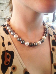 Karen - Pearl necklace